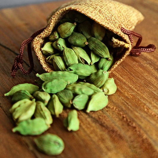 Elaachi | Cardamom | ஏலக்காய் | Spices
